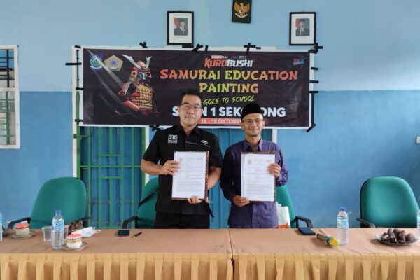 Hari Terakhir: Penutupan Samurai Painting Goes to School dan Penandatanganan MoU di SMK Negeri 1 Sekotong